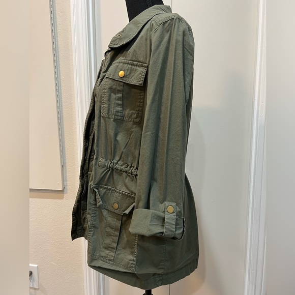 Utility Jacket - Picture 5 of 9